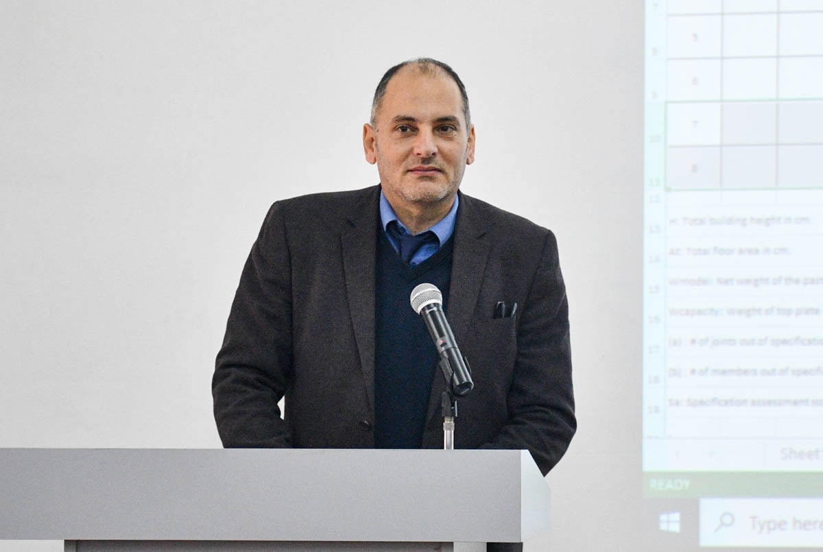 DAÜ İnşaat Mühendisliği Bölümü Başkanı Doç. Dr. Eriş Uygar